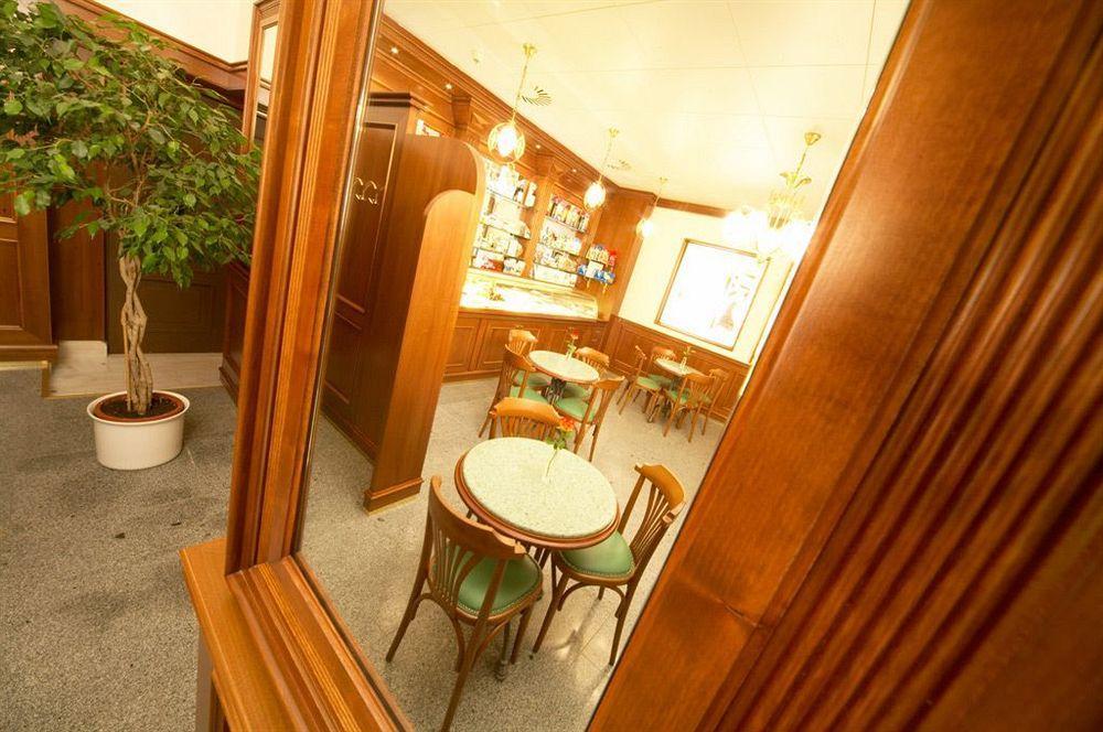 Liberty Hotell Prag